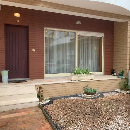 Pool And Beach Nice Flat إسبونسيندي