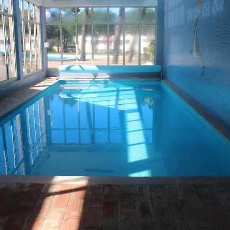 Pool And Beach Nice Flat דירה אספוסנדה